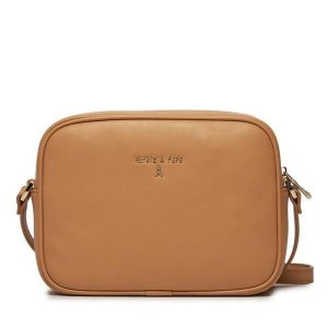 Torebka Patrizia Pepe. Brązowe torebki klasyczne Patrizia Pepe, bez wzorów, bez dodatków. Za 659,99 zł.