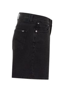 Mustang Style Jodie Shorts Denim Black 1016562 4000 640 Damskie szorty. Czarne szorty Mustang, bez wzorów, z denimu. Za 159,99 zł.