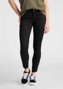 SPODNIE DAMSKIE LEE SCARLETT CROPPED BLACK RINSE L30CFS47 112106337. Czarne rurki Lee, z jeansu. Za 199,99 zł.
