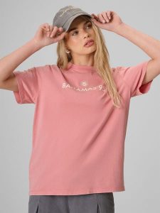 4F T-shirt loose z nadrukiem damski - różowy L. Brązowe t-shirty 4f, l, bez wzorów, z bawełny, bez kołnierzyka, bez ramiączek. Za 79,99 zł.