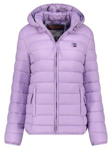 ANAPURNA Kurtka pikowana "Akitalana Hood" w kolorze lawendowym rozmiar: M. Różowe kurtki ANAPURNA, m, bez wzorów, bez kaptura. Za 219,95 zł.