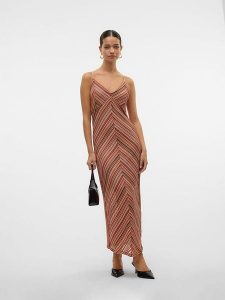 Vero Moda Sukienka w kolorze beżowym ze wzorem rozmiar: M. Brązowe sukienki Vero Moda, m, bez wzorów, bez kołnierzyka, bez ramiączek, maxi. Za 96,83 zł.