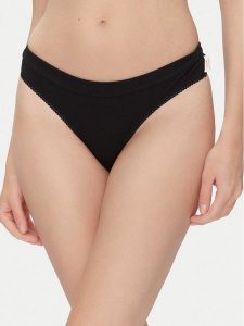 Ysabel Mora Stringi 10071 Czarny. Czarne stringi ysabel mora, bez wzorów, z bawełny. Za 39,99 zł.