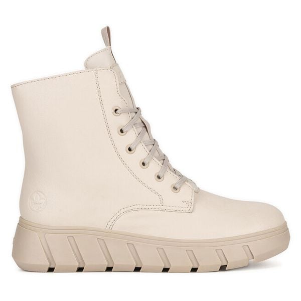 Trzewiki Rieker. Brązowe botki Rieker, bez wzorów, bez obcasa, na płaskiej podeszwie, bez zapięcia. Za 293,99 zł.