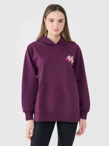 4F Bluza dresowa oversize nierozpinana z kapturem damska - fioletowa XS/S. Fioletowe bluzy 4f, s, bez wzorów, z bawełny, z kapturem. W wyprzedaży za 99,99 zł.