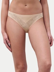 Chantelle Figi klasyczne Floral Touch C94230 Beżowy. Brązowe figi Chantelle, bez wzorów, z syntetyku. Za 159,99 zł.