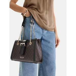 Torebka Nine West. Czarne torebki klasyczne Nine West, bez wzorów, bez dodatków. Za 229,99 zł.