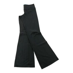 Second life - Legginsy damskie do jogi Lululemon - Jak nowy. Czarne legginsy LULULEMON, bez wzorów, z materiału. Za 149,06 zł.