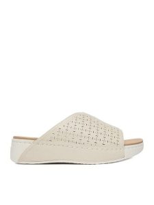 Go Soft Klapki CEO-R26SS02248 Beżowy. Brązowe klapki Go Soft, bez wzorów, ze skóry, bez obcasa. Za 119,99 zł.