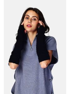 ASSUILI Ocieplacze w kolorze czarnym na ręce rozmiar: onesize. Czarne rękawiczki Assuili, bez wzorów, ze splotem. Za 56,99 zł.