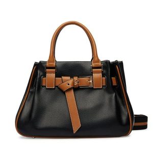 Torebka Liu Jo. Czarne torebki klasyczne Liu Jo, bez wzorów, bez dodatków. Za 679,99 zł.