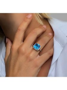 Les Petites Précieuses Srebrny pierścionek z topazem i cyrkonią rozmiar: 56. Szare pierścionki Les Petites Précieuses, z cyrkonią, srebrne. Za 208,99 zł.