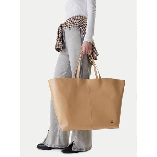 Torebka G-Star Raw. Brązowe shopper bag G-Star Raw, bez wzorów, bez dodatków. Za 249,99 zł.