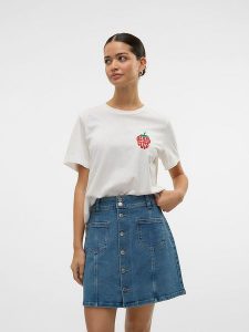 Vero Moda Koszulka "Berta" w kolorze białym rozmiar: M. Białe bluzki Vero Moda, m, bez wzorów, z bawełny, bez kołnierzyka, bez ramiączek. Za 57,06 zł.