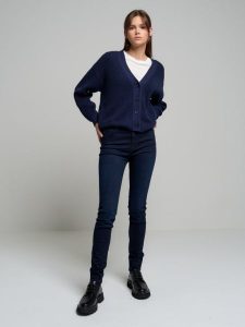 Jeansy damskie skinny granatowe Adela 730. Niebieskie jeansy Big Star, z bawełny. W wyprzedaży za 229,99 zł.