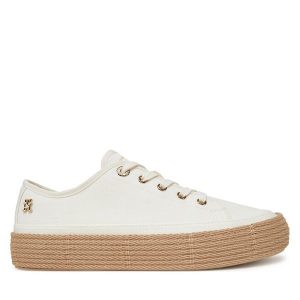 Espadryle Tommy Hilfiger. Białe espadryle TOMMY HILFIGER, bez wzorów, bez obcasa. Za 249,99 zł.