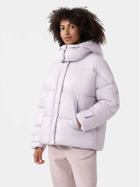 4F Kurtka zimowa 4FAW23TDJAF231 Fioletowy Regular Fit. Fioletowe kurtki 4f, na zimę, m, bez wzorów, z syntetyku, bez kaptura. Za 329,99 zł.