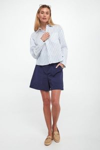 Spodenki damskie Cirino WEEKEND MAX MARA. Szorty Weekend Max Mara, bez wzorów. W wyprzedaży za 775,20 zł.