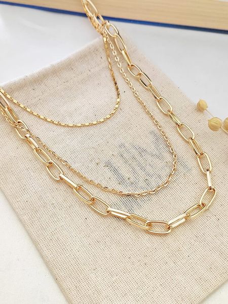 Atelier MIU Pozłacany naszyjnik - dł. 41 cm rozmiar: onesize. Żółte naszyjniki Atelier MIU, pozłacane. Za 61,31 zł.