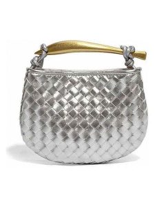 SUVRAI Torebka w kolorze srebrnym -22 x 4 cm rozmiar: onesize. Szare torebki klasyczne SUVRAI, bez wzorów, z materiału, przez ramię, bez dodatków. Za 121,99 zł.