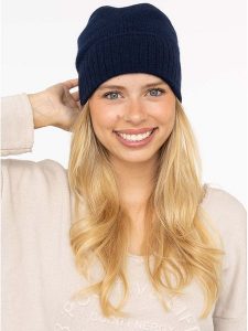 Zwillingsherz Kaszmirowa czapka w kolorze granatowym rozmiar: onesize. Niebieskie czapki Zwillingsherz, bez wzorów, z kaszmiru. Za 130,99 zł.