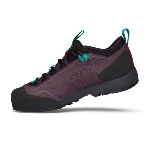 Damskie buty turystyczne Black Diamond Mission LTHR WP Aprch. Czarne buty trekkingowe Black Diamond, bez zapięcia. Za 738,50 zł.