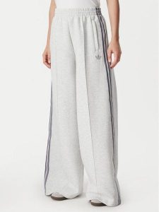Adidas Spodnie dresowe Spacer HY8044 Szary jasny Wide Leg. Szare spodnie dresowe ADIDAS, xl, bez wzorów, z bawełny. Za 298,99 zł.
