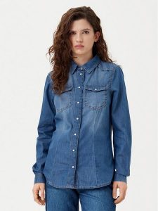 ONLY Koszula jeansowa Alexa 15315185 Niebieski Regular Fit. Niebieskie koszule ONLY, m, bez wzorów, z bawełny, bez kołnierzyka, bez ramiączek. Za 169,99 zł.