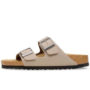 Klapki Birkenstock Arizona Birkibuc Dorosłych. Szare klapki Birkenstock, bez wzorów, z nubiku, bez obcasa. Za 422,96 zł.