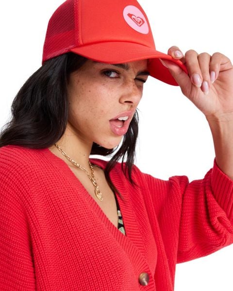 Czapka Trucker dla Kobiety BRIGHTER DAY Czerwony. Czerwone czapki Roxy, bez wzorów, z materiału. Za 83,99 zł.