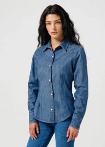 WRANGLER DAMSKA KOSZULA WRANGLER SLIM WAISTED BLOUSE VINTAGE FADE 112356470. Koszule Wrangler, s, bez wzorów, bez kołnierzyka, bez ramiączek. Za 149,99 zł.