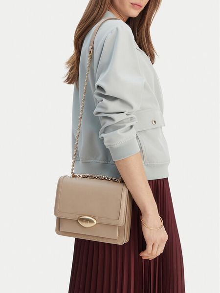 GINO ROSSI Torebka EO-KY129 Beżowy. Brązowe torebki klasyczne Gino Rossi, bez wzorów, z materiału, bez dodatków. Za 299,99 zł.