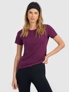 4F T-shirt regular gładki damski - fioletowy S. Fioletowe t-shirty 4f, s, bez wzorów, z bawełny, bez kołnierzyka, bez ramiączek. W wyprzedaży za 39,99 zł.