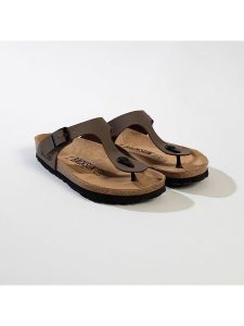 BACKSUN Japonki "Singapore" w kolorze brązowym rozmiar: 41. Brązowe klapki Backsun, bez wzorów, z materiału, z otwartym noskiem, bez obcasa. Za 117,99 zł.