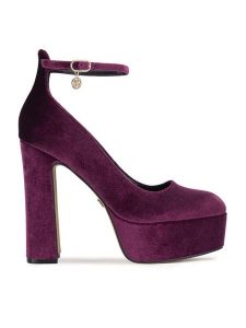 Nine West Czółenka WFA3040-1 Fioletowy. Fioletowe czółenka Nine West, bez wzorów, z materiału, bez obcasa, bez zapięcia. Za 249,99 zł.