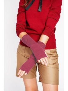 C& Jo Mitenki w kolorze jagodowym rozmiar: onesize. Czerwone rękawiczki C& Jo, bez wzorów, prążkowane. Za 43,99 zł.