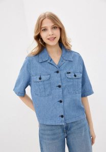 LEE SHORTSLEEVE JACKET DAMSKA KURTKA JEANSOWA LIGHT LINNEN L54NNBY. Kurtki Lee, l, bez wzorów, z jeansu, bez kaptura. Za 169,99 zł.