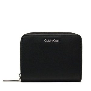 Portfel Calvin Klein. Czarne portfele Calvin Klein, bez wzorów. Za 189,99 zł.