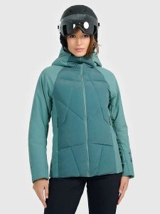 4F Kurtka narciarska w kolorze turkusowym rozmiar: M. Niebieskie kurtki sportowe 4f, m, bez wzorów, bez kaptura, narciarskie, primaloft. Za 501,57 zł.
