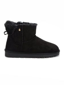 ISLAND BOOT Botki zimowe "Ilissa" w kolorze czarnym rozmiar: 37. Czarne botki Island Boot, na zimę, bez wzorów, bez obcasa, bez zapięcia. Za 135,81 zł.