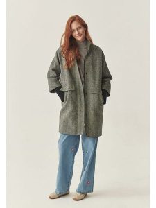 TATUUM Wełniany płaszcz w kolorze jasnoszarym rozmiar: 38. Szare płaszcze Tatuum, bez wzorów, z wełny, bez kaptura. Za 610,62 zł.