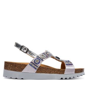 Sandały Scholl. Białe sandały Scholl, bez wzorów, bez obcasa, na płaskiej podeszwie, bez zapięcia. Za 339,99 zł.