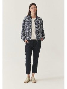 TATUUM Kurtka w kolorze biało-granatowym rozmiar: XL. Niebieskie kurtki Tatuum, xl, bez wzorów, bez kaptura. Za 204,48 zł.