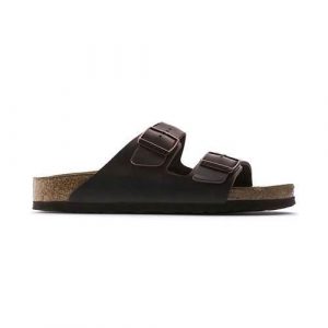 Klapki damskie Birkenstock Arizona. Brązowe klapki Birkenstock, bez wzorów, z materiału, bez obcasa. Za 489,00 zł.