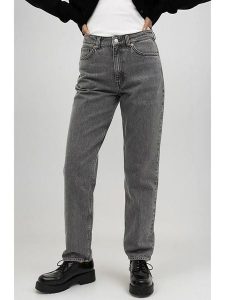 Monki Dżinsy - Regular fit - w kolorze szarym rozmiar: W26. Szare jeansy Monki, bez wzorów, z podwyższonym stanem. Za 69,58 zł.