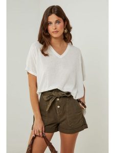 Lin Passion Tunika w kolorze białym rozmiar: 38/40. Białe tuniki Lin Passion, bez wzorów, klasyczne, bez kołnierzyka, bez ramiączek. Za 113,99 zł.