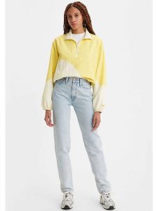 Levi's Dżinsy "80S" - Mom fit - w kolorze błękitnym rozmiar: W26/L30. Niebieskie jeansy Levi's®, z aplikacjami, ze skóry, z podwyższonym stanem. Za 276,05 zł.