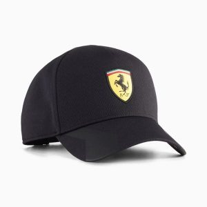 Czapka z daszkiem unisex Puma FERRARI czarna 02689102. Czarne czapki Puma, bez wzorów, z materiału, sportowe. Za 141,33 zł.