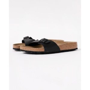 Klapki damskie Birkenstock Madrid BS. Czarne klapki Birkenstock, bez wzorów, z materiału, bez obcasa. Za 380,66 zł.