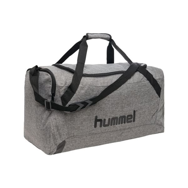 Torba sportowa dla dorosłych Hummel Core Sports Bag. Czarne torby podróżne i sportowe Hummel, bez wzorów, na ramię, duże. Za 59,00 zł.